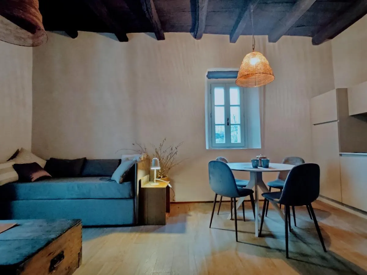 Dandelion Como Suites & Park Villa Guardia Hotel