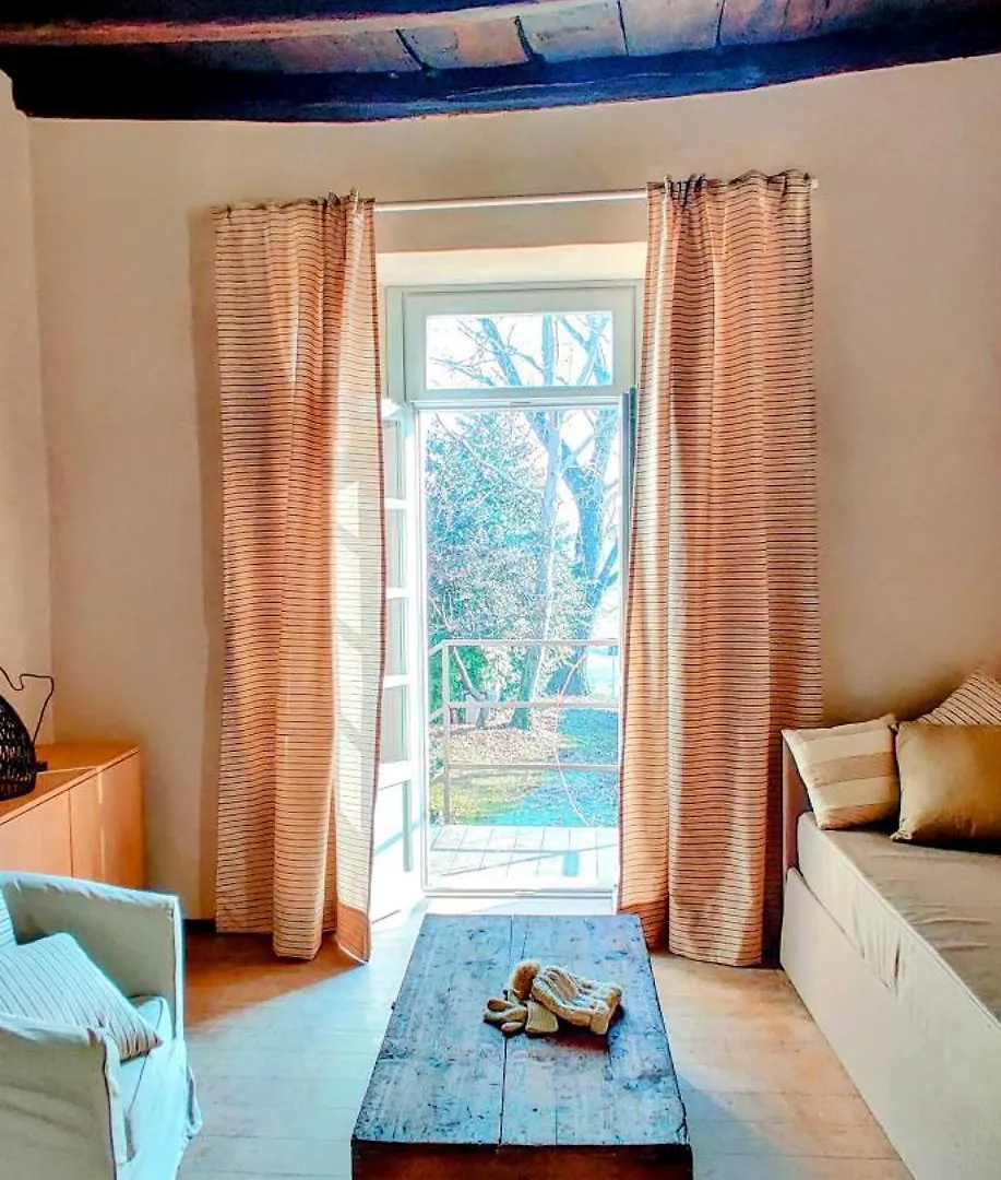 蒲公英科莫套房公园酒店 Villa Guardia