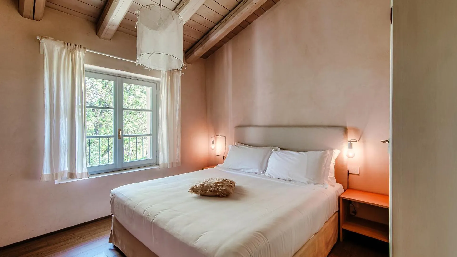 Dandelion Como Suites & Park Villa Guardia 4*,  Italy