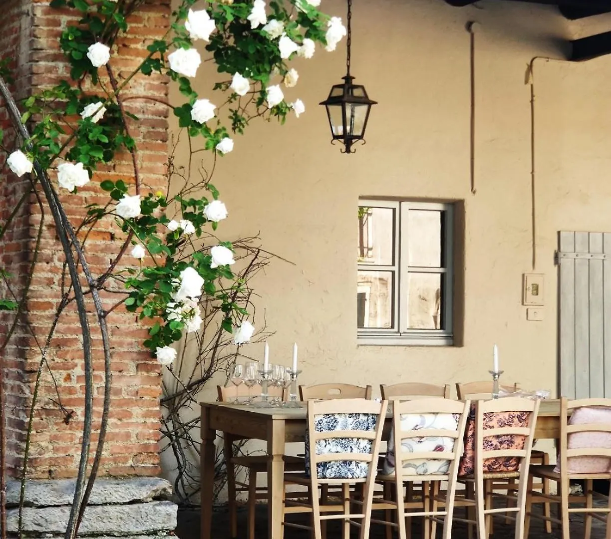 Dandelion Como Suites & Park Villa Guardia