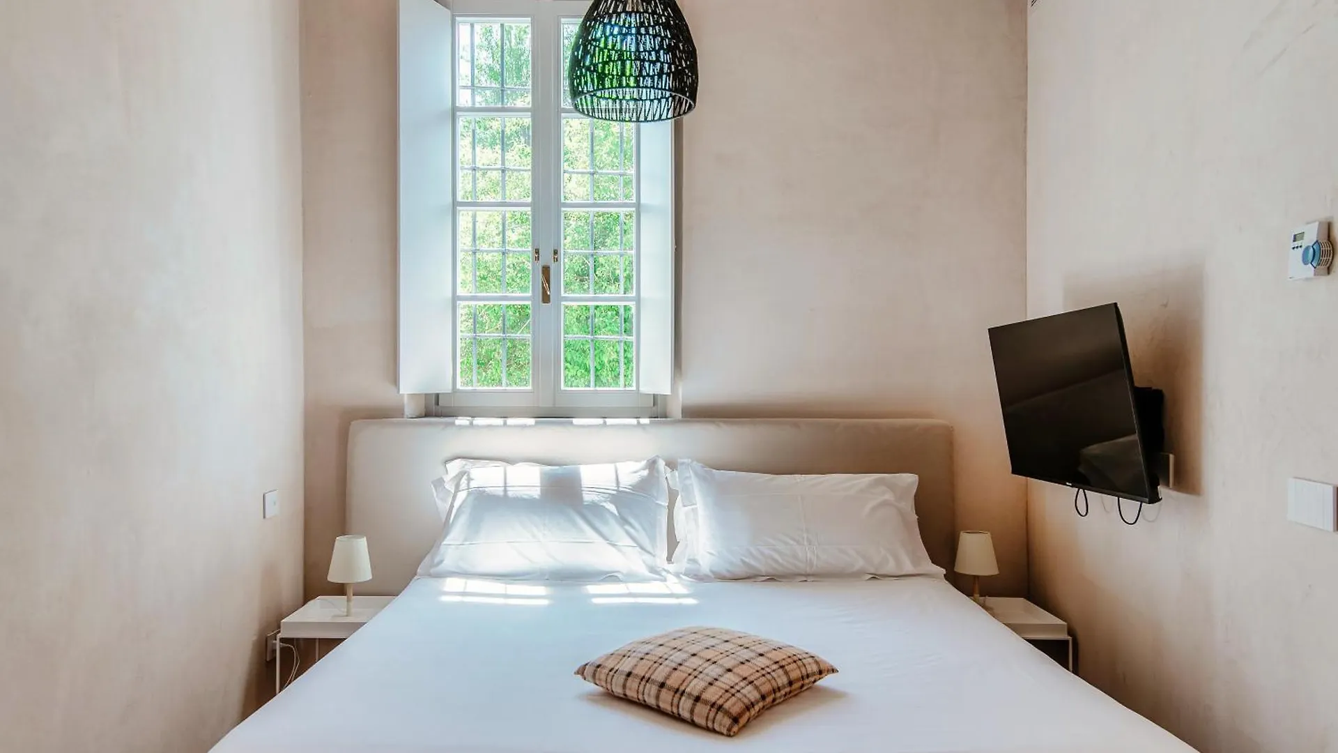 Hotel Dandelion Como Suites & Park Villa Guardia