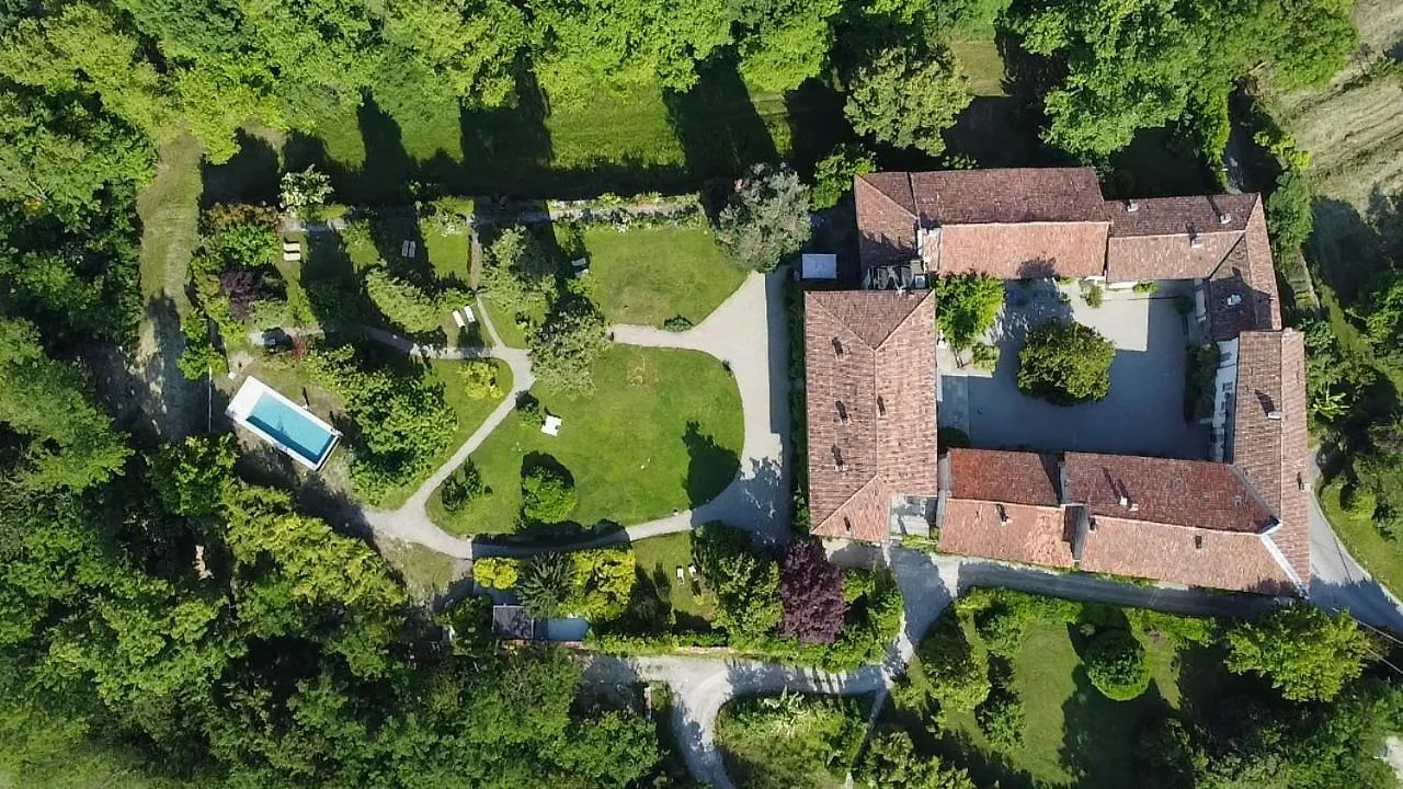 Dandelion Como Suites & Park Villa Guardia Italy
